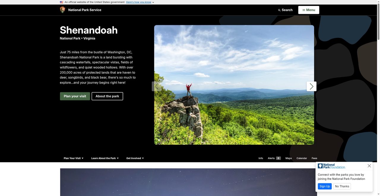 Shenandoah mountain landscape with Blue Ridge ridges and autumn forest
